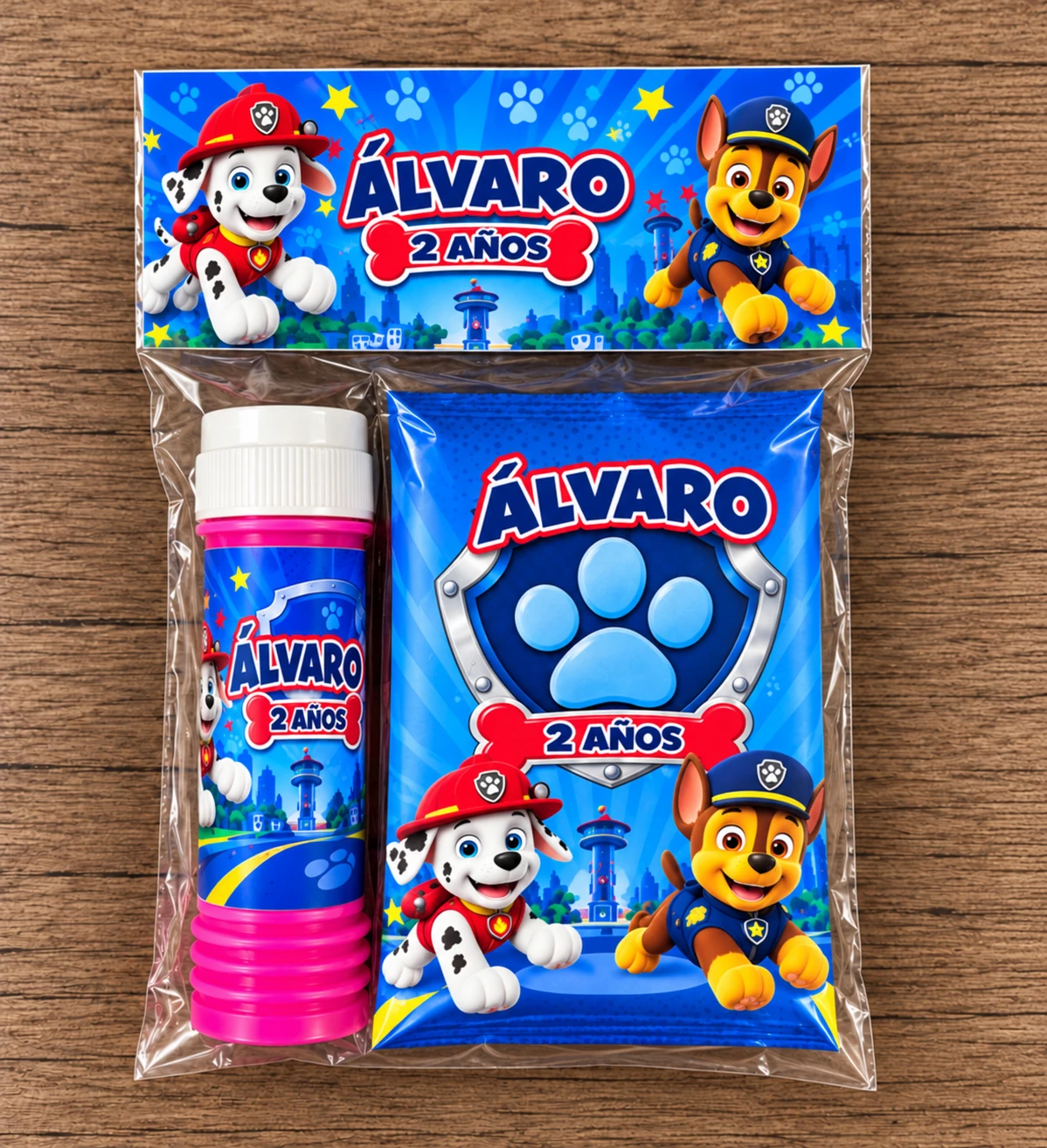 Pack completo de cumpleaños infantil Patrulla Canina con bolsa de chuches y pompero, personalizado para Álvaro